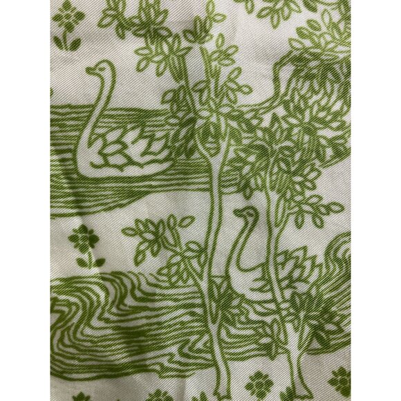 Vintage Bon Marche Made in Italy Polyester Green Swan Nature Handkerchief Scarf - Picture 3 of 8